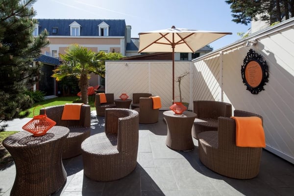 AR INIZ - Hôtel restaurant by null