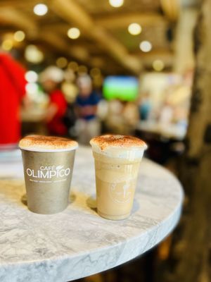 Café Olimpico - Vieux-Montréal by null