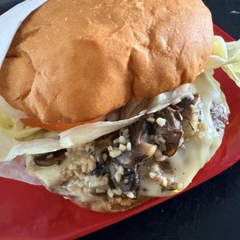 Anny's Fine Burger - Garlic Mushroom Burger - Burgers Near Me - San Diego, California