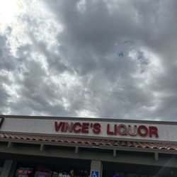 Vince's Liquor & Deli - Walking in....