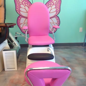 Diamond Nails - Nail Salons Near Me - Eagle, Idaho