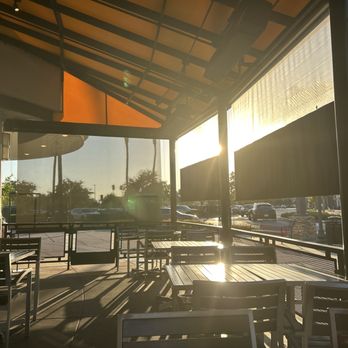 California Pizza Kitchen - Not an eye friendly! It should be bold b brown so the sun will not hit our eyes! - Pizza Near Me - Riverside, California