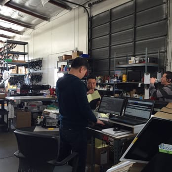 OE Auto Supply - The staff - Auto Parts & Supplies Near Me - La Habra, California OE Auto Supply - The staff - Auto Parts & Supplies Near Me - La Habra, California