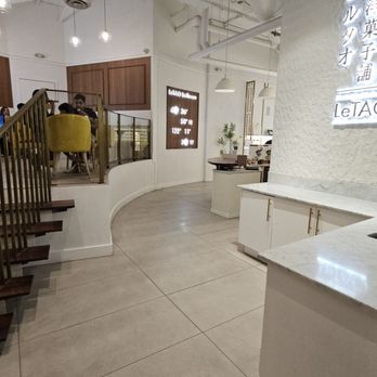 LeTAO - Interior - Themed Cafes Near Me - Bellevue, Washington LeTAO - Interior - Themed Cafes Near Me - Bellevue, Washington