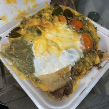 Carnitas Michoacan - Nachos - Mexican Near Me - Los Angeles, California