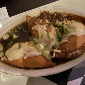 Marion Hose Bar - Dumplings in onion soup - Gastropubs Near Me - Jim Thorpe, Pennsylvania Marion Hose Bar - Dumplings in onion soup - Gastropubs Near Me - Jim Thorpe, Pennsylvania