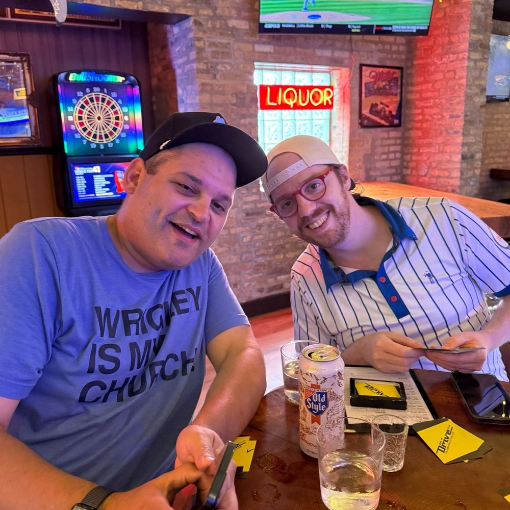 Brokedown Palace - Sports Bars Near Me - Chicago, Illinois
