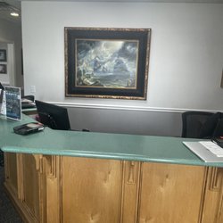 Buhler Athletic Injuries & Human Performance Clinic - Front desk