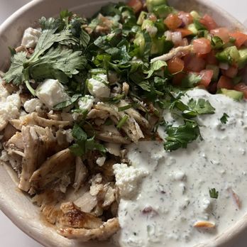 Zankou Chicken - Chicken Tarna BOWL - Mediterranean Near Me - Pasadena, California Zankou Chicken - Chicken Tarna BOWL - Mediterranean Near Me - Pasadena, California