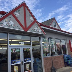 Speedway - Store front