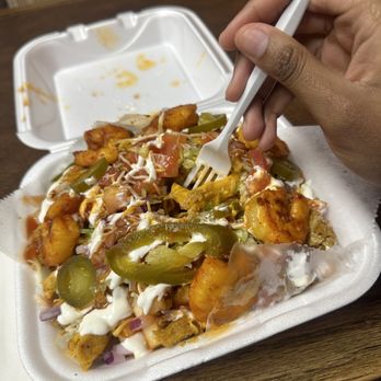SupremeFries And More - Loaded Chicken and Shrimp Fries - Food Stands Near Me - Zion, Illinois