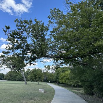 Chisholm Trail - Parks Near Me - Plano, Texas Chisholm Trail - Parks Near Me - Plano, Texas