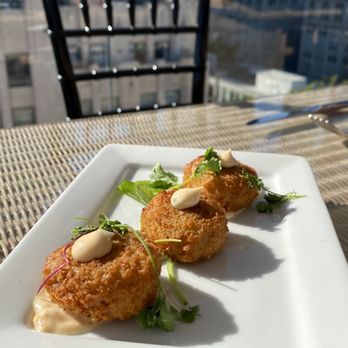 Perch - Crab Cakes - Lounges Near Me - Los Angeles, California