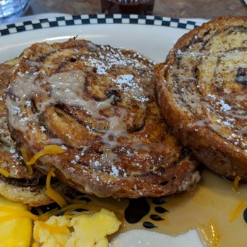 Black Bear Diner Katy - Cinnamon roll French toast - Diners Near Me - Katy, Texas