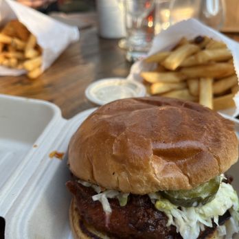Heirloom MKE - Hot chicken sandwich And fries - Food Trucks Near Me - Milwaukee, Wisconsin