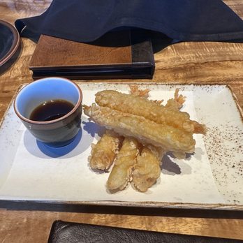 Stevenson's Library - Shrimp Tempura - Good Flavor - Bars Near Me - Koloa, Hawaii