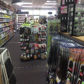 Golden Beauty II - Inside cute small space - Cosmetics & Beauty Supply Near Me - Marietta, Georgia