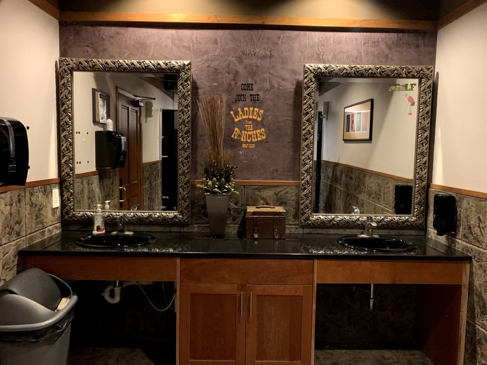 THE RANCHES GOLF CLUB Updated September 2024 26 Photos & 18 Reviews 4128 E Clubhouse Ln