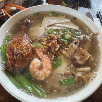 Renton Bistro - Hu Tieu - Vietnamese Near Me - Renton, Washington Renton Bistro - Hu Tieu - Vietnamese Near Me - Renton, Washington