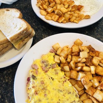 The Cracked Egg - Breakfast & Brunch Near Me - Henderson, Nevada The Cracked Egg - Breakfast & Brunch Near Me - Henderson, Nevada