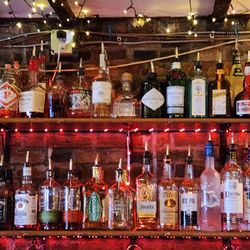Munjoy Hill Tavern - Great place for a fun evening! BIG outside patio, too.