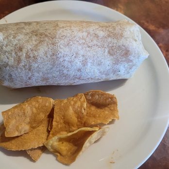 Amigo's - Chicken burrito - Mexican Near Me - Kahului, Hawaii