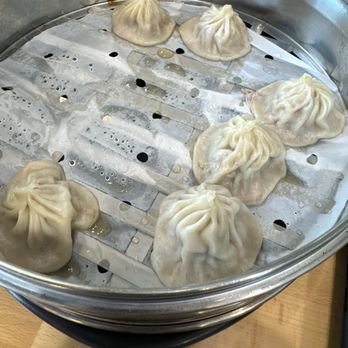 Yi Mei - Pork soup dumplings - Taiwanese Near Me - San Gabriel, California Yi Mei - Pork soup dumplings - Taiwanese Near Me - San Gabriel, California
