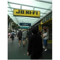 JB Hi-Fi