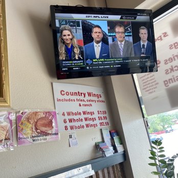 Wing It - Chicken Shop Near Me - Center Point, Alabama