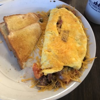 Bentley's Cafe & Gift Shop - an omelet and toast - Ice Cream & Frozen Yogurt Near Me - Higden, Arkansas Bentley's Cafe & Gift Shop - an omelet and toast - Ice Cream & Frozen Yogurt Near Me - Higden, Arkansas