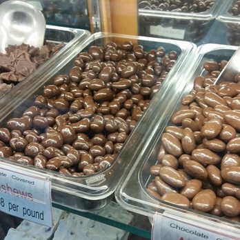 Mountaineer Kandy Kitchen - a variety of chocolates - Candy Stores Near Me - Gatlinburg, Tennessee Mountaineer Kandy Kitchen - a variety of chocolates - Candy Stores Near Me - Gatlinburg, Tennessee