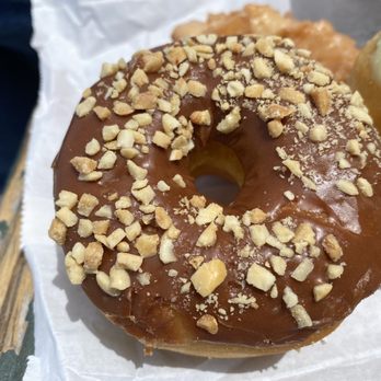 Vegan Donut Gelato - Chocolate with Peanuts Donut - Donuts Near Me - Oakland, California Vegan Donut Gelato - Chocolate with Peanuts Donut - Donuts Near Me - Oakland, California