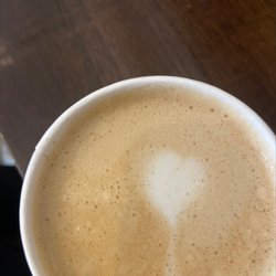 Lily's Cafe - Latte