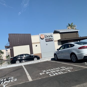 Ziggi's Coffee - Parking area on the side - Coffee & Tea Near Me - Mesa, Arizona