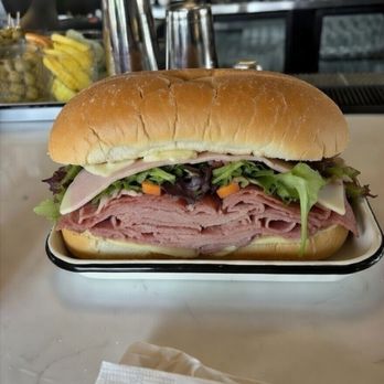 Stacks Dinner And Delicatessen - Italian - Delis Near Me - Bend, Oregon