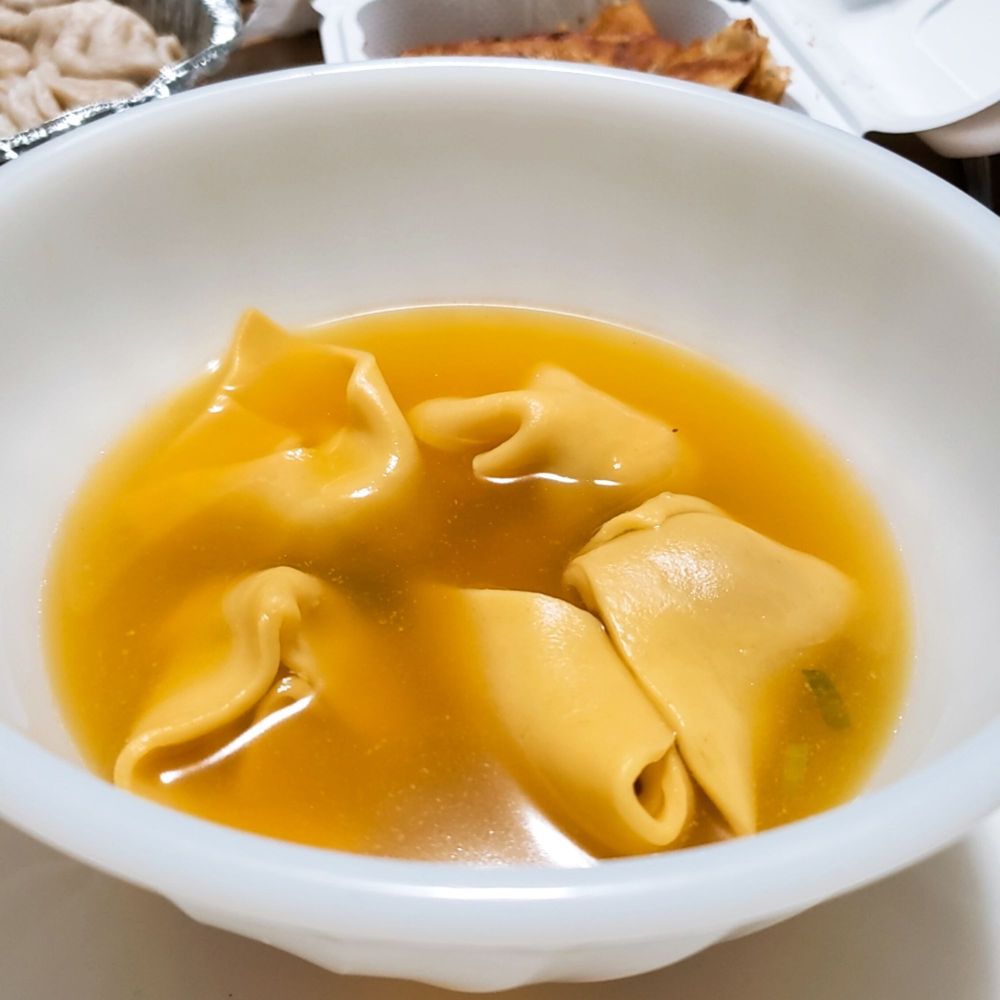 Wing Hua - Wonton soup - Chinese Near Me - Brooklyn, New York
