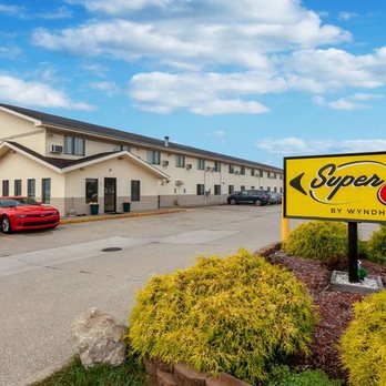 Super 8 by Wyndham Elkhart - Undefined - Hotels Near Me - Elkhart, Indiana Super 8 by Wyndham Elkhart - Undefined - Hotels Near Me - Elkhart, Indiana
