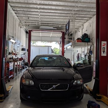 Sarasota Automotive LLC - Auto Repair Near Me - Sarasota, Florida Sarasota Automotive LLC - Auto Repair Near Me - Sarasota, Florida