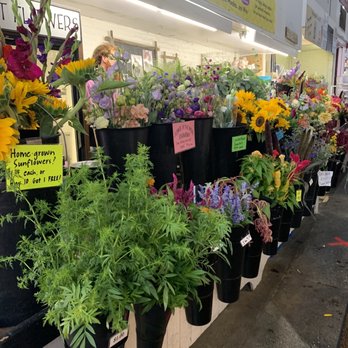 Lancaster Central Market - Farmers Market Near Me - Lancaster, Pennsylvania Lancaster Central Market - Farmers Market Near Me - Lancaster, Pennsylvania