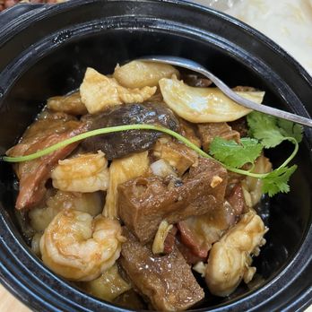 Jade Xiang Yue - Braised Claypot Tofu w/ Assorted Meat. Comes with squid, scallop, shrimp, fish, bbq pork, chicken, tofu, and shiitake mushroom. - Chinese Near Me - Cupertino, California Jade Xiang Yue - Braised Claypot Tofu w/ Assorted Meat. Comes with squid, scallop, shrimp, fish, bbq pork, chicken, tofu, and shiitake mushroom. - Chinese Near Me - Cupertino, California