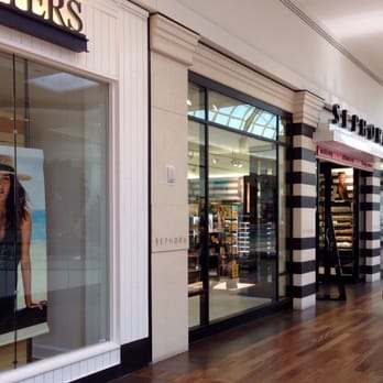 SEPHORA - Cosmetics & Beauty Supply Near Me - Natick, Massachusetts