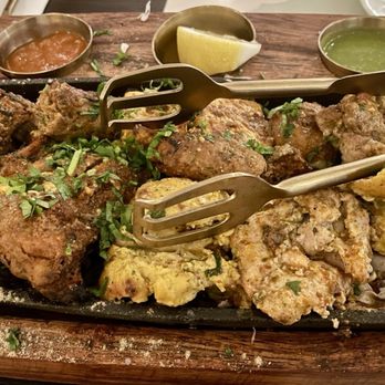 Bahaara Indian Kitchen - Indian Near Me - Tempe, Arizona