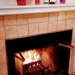 Warm cozy fire when we arrived. Warm cozy fire when we arrived.