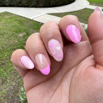 Gloss Nail Spa - Nail Salons Near Me - Pasadena, California