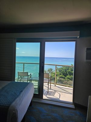 Waikiki Circle Hotel by null