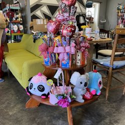 The Flower Lady - And more merchandise!