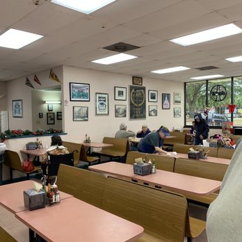 Short Stop Poboys - Seafood Near Me - Metairie, Louisiana