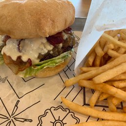 Blue Bacon Burger