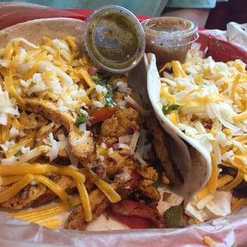 Torchy's Tacos - Chicken Fajita and Beef Fajita, minus onions - Tex-Mex Near Me - Richardson, Texas