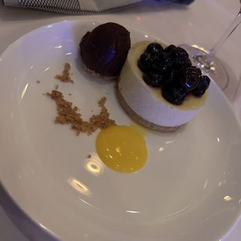 Oceans New York - Cheesecake blueberry - Seafood Near Me - New York, New York Oceans New York - Cheesecake blueberry - Seafood Near Me - New York, New York